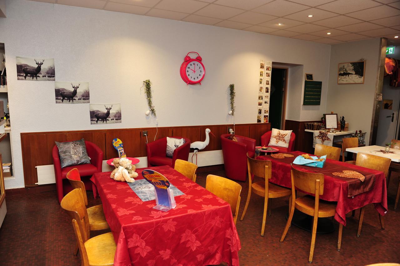 Hotel Restaurant Au Chasseur Orbe 외부 사진
